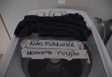 <strong>“O prédio está desmoronando, e a gente desmorona junto”: Como é a vida na Moradia Estudantil da UFSC</strong>